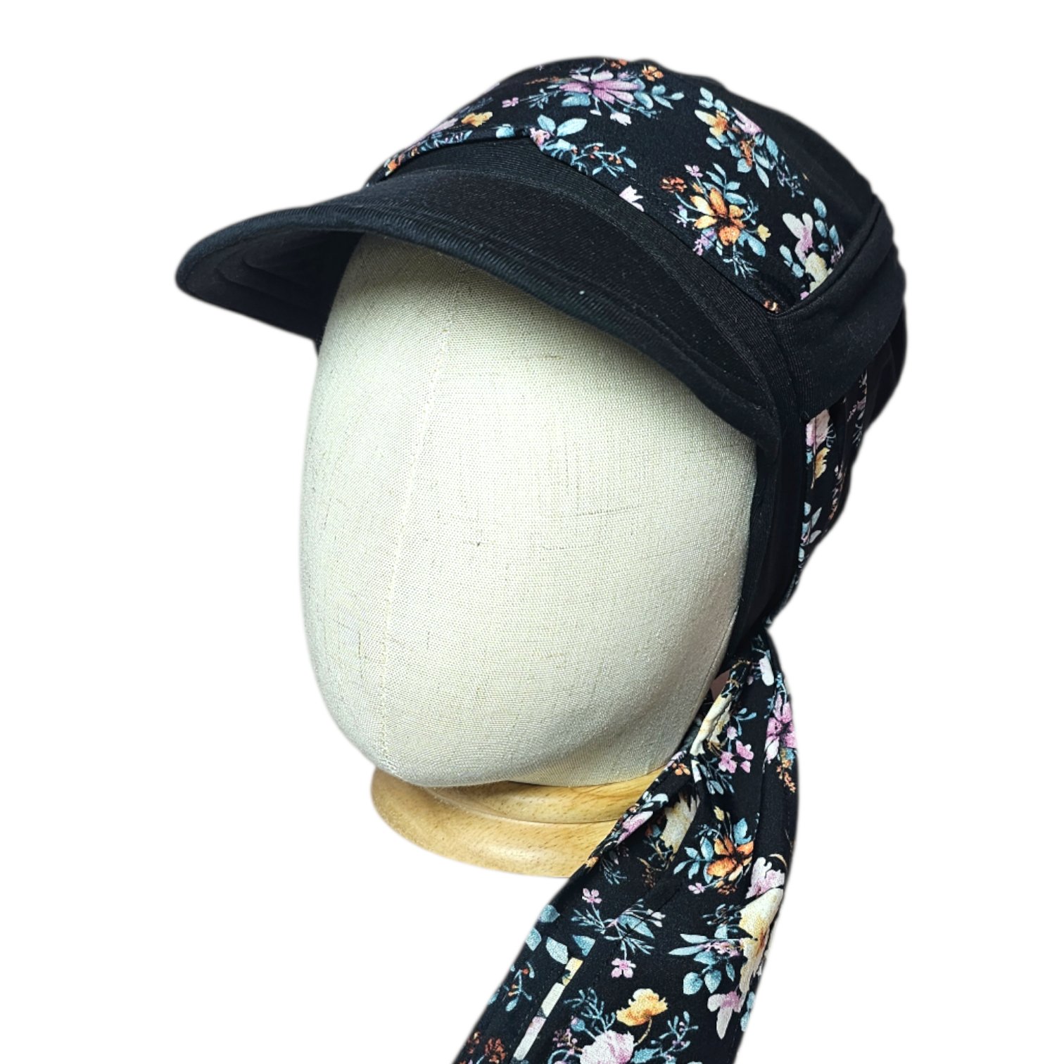 gorra negra con pañoleta elegante para quimioterapia